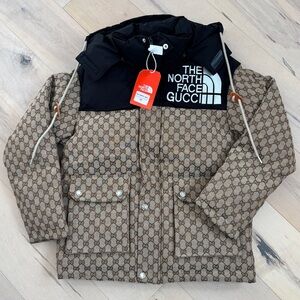 Gucci x The North Face Puffer Jacket, Size S/M